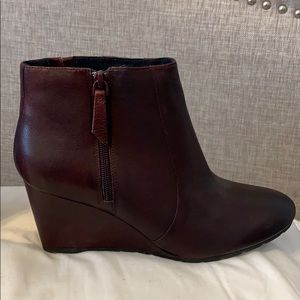 New Clarks heeled booties - Burgundy